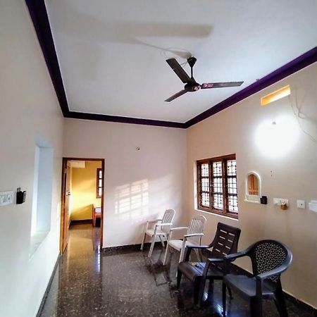 Amogha Homestay Гокарна Экстерьер фото